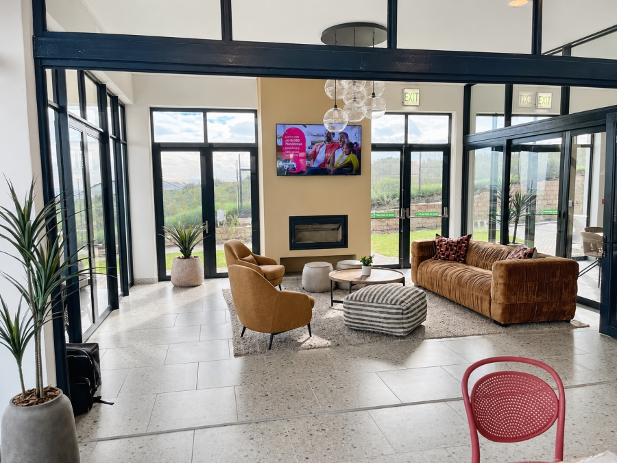 To Let 1 Bedroom Property for Rent in Richwood Western Cape